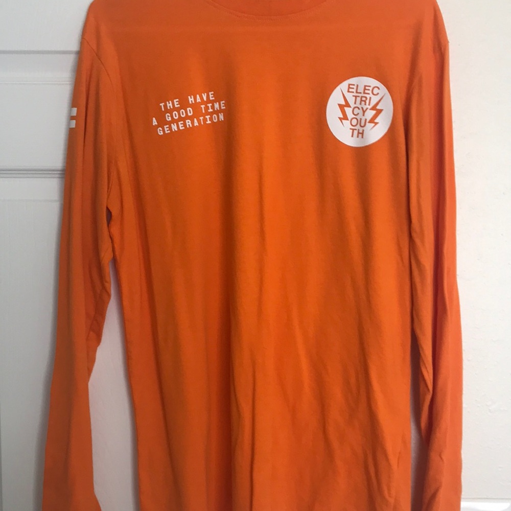 Forever 21 graphic tee